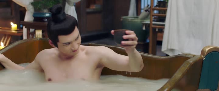 Tập 4 phim Quận Vương Và Ta Tâm Tương Chiếu