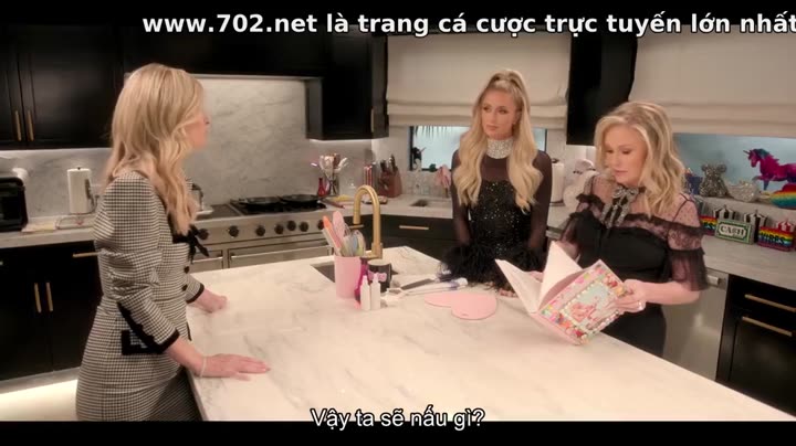 Tập 6 phim Vào bếp cùng Paris Hilton