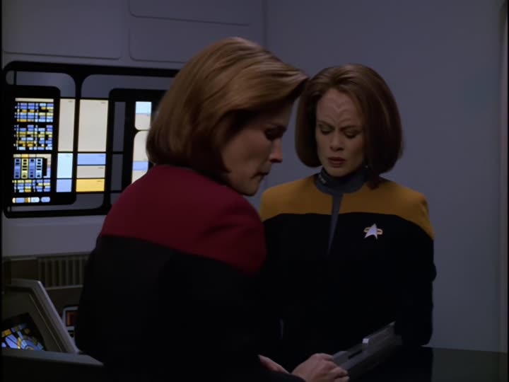 Hình ảnh tập 11 Star Trek: Voyager (Phần 5)