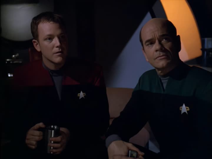 Star Trek: Voyager (Phần 5) 10 Hình ảnh tập 23 Star Trek: Voyager (Phần 5)