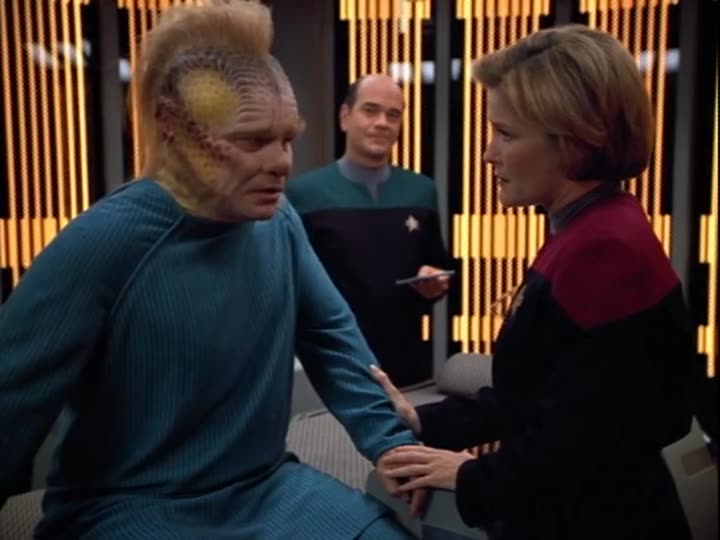 Tập 12 phim Star Trek: Voyager (Phần 4)
