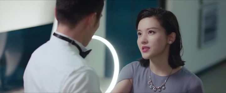Tập 10 phim Chiếc Bóng Sư Tử Trên Thân Mèo