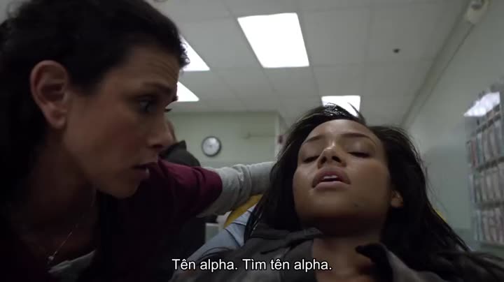 Tập 1 phim Người sói tuổi teen (Phần 3)