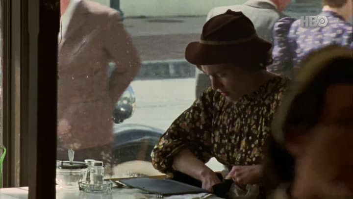 Mildred Pierce 10 Hình ảnh tập 1 Mildred Pierce