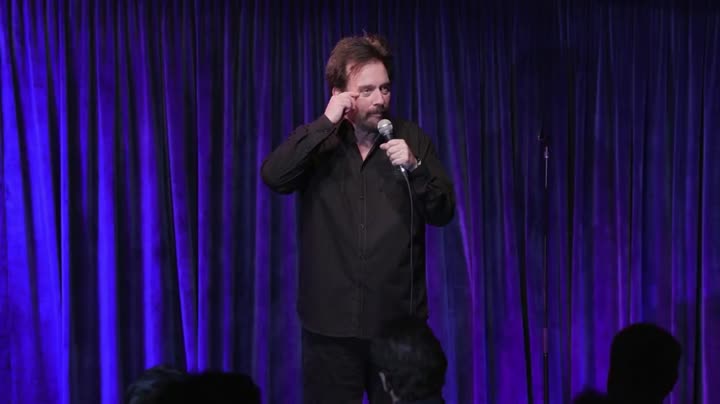 Patton Oswalt: Tôi yêu tất cả 10 Hình ảnh tập 2 Patton Oswalt: Tôi yêu tất cả